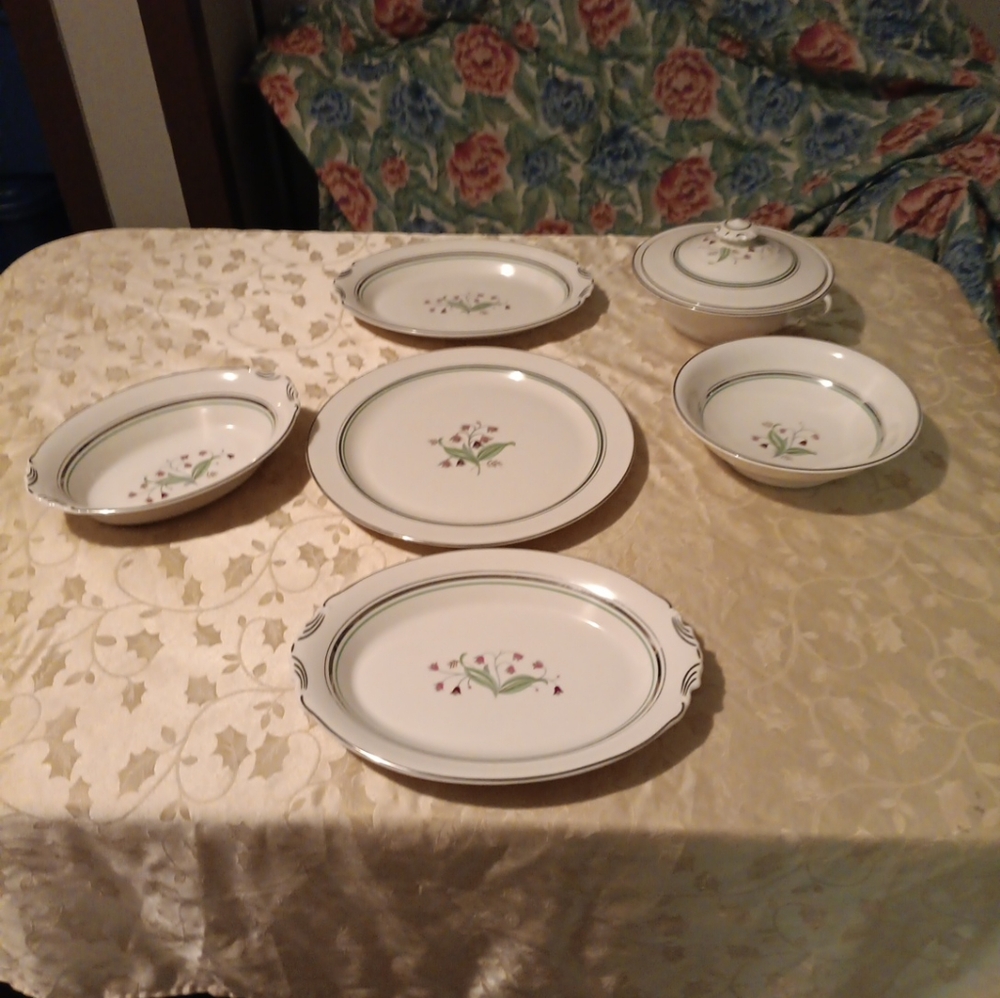 1940s  Old ivory coralbel serving dishes
